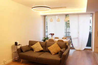 Coin salon dans l'établissement Cosy 1 bedroom Appt Proche de tout Metro à pied