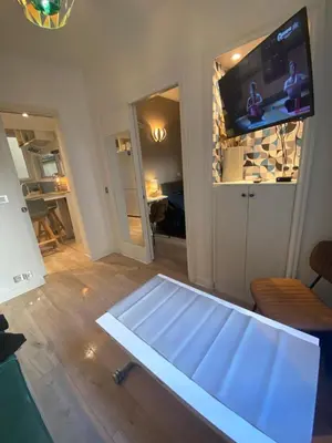 Télévision ou salle de divertissement dans l'établissement Cosy courcelles