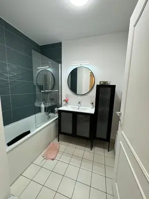 Salle de bains dans l'établissement Excellent Apartment for Familly
