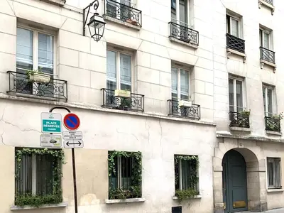 Bâtiment de le séjour chez l'habitant