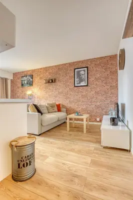 Coin salon dans l'établissement Loft proche PARIS SAINT-LAZARE