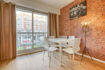 Plan de l'établissement Loft proche PARIS SAINT-LAZARE