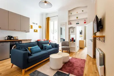 Cuisine ou kitchenette dans l'établissement CMG Résidence Bastille - Saint Antoine