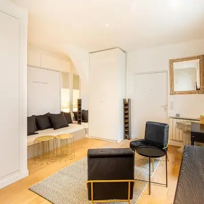GuestReady - Élysée Palace Marble Haven