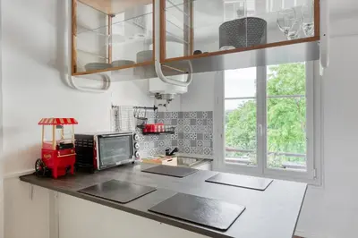 Cuisine ou kitchenette dans l'établissement Détente et Découvertes en Pro ou en Famille
