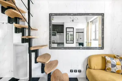 Coin salon dans l'établissement Studio Colisee - Champs Elysees by B'Your Home
