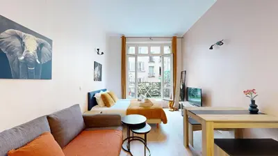 Coin salon dans l'établissement 252 Suite Majestic - Superbe Appartement à Paris
