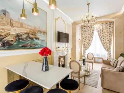 Télévision ou salle de divertissement dans l'établissement Merveil -Luxury Suite -Champs Elysees-Haussmann II