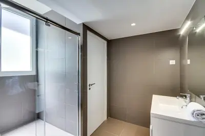 Salle de bains dans l'établissement Sweett - Parisian Allure