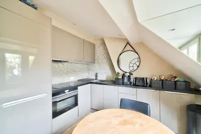 Cuisine ou kitchenette dans l'établissement MARAIS CHIC heart of Paris, premium location !