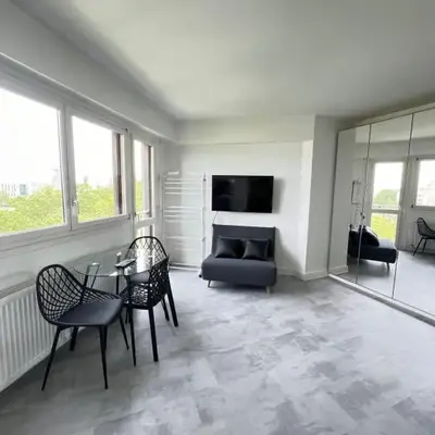 Apartment HOME in Paris with View