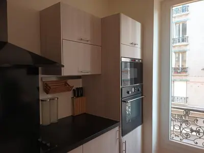 Cuisine ou kitchenette dans l'établissement APPARTEMENT SACRE COEUR