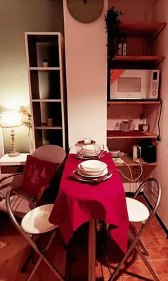 Coin salon dans l'établissement Studio accueillant au cœur de Paris - 30 m² - Tout inclus.
