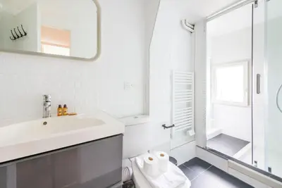 Salle de bains dans l'établissement New Duplex 6Pers#Paris Expo#Porte de Versailles
