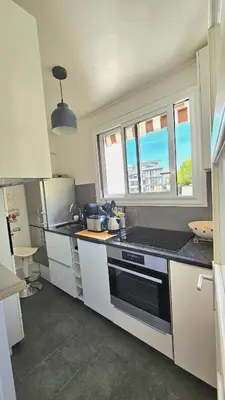 Cuisine ou kitchenette dans l'établissement Studio tout confort gare de Lyon - possibilité parking
