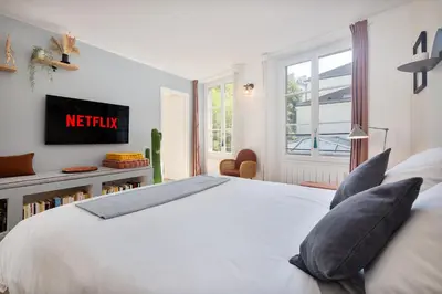 Télévision ou salle de divertissement dans l'établissement A place to chill