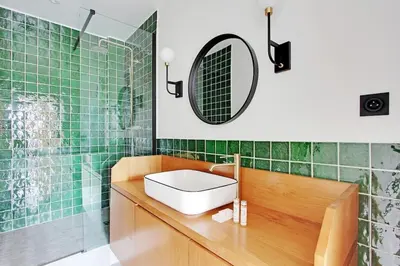 Salle de bains dans l'établissement Amazing apartments in Châtelet - Rivoli