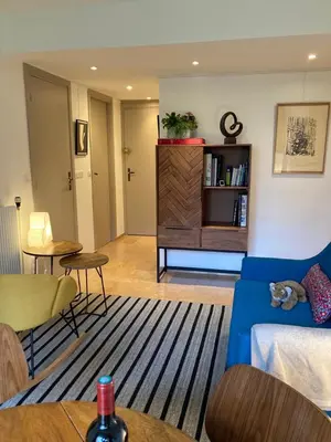 Coin salon dans l'établissement Vue sur jardin, 3 pièces
