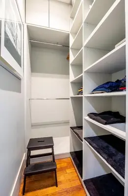 Plan de l'établissement Spacieux et élégant appartement Porte des ternes