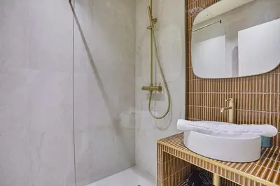 Salle de bains dans l'établissement Residence Center of Paris by Studio prestige