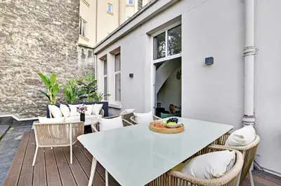 Coin salon dans l'établissement Flat with Terrasse - 1BR-4P - Eiffel Tower