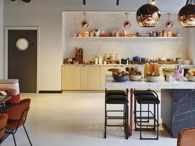 Nourriture dans l'hôtel ou à proximité