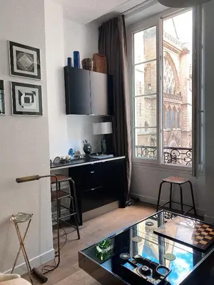 Cuisine ou kitchenette dans l'établissement Cocoon Gallery Paris