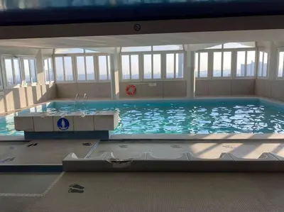 Plan de l'établissement Bel appartement avec piscine et vue sur Paris