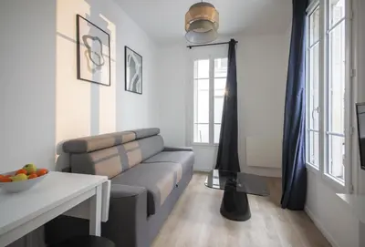 Coin salon dans l'établissement 5#Studio 2Pers#Paris 15#Commerce#AC
