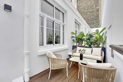 Coin salon dans l'établissement Modern Apartment - 2BR-6P - Eiffel Tower