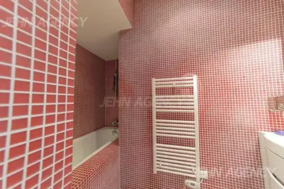 Salle de bains dans l'établissement Paris 75011