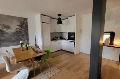 Cuisine ou kitchenette dans l'établissement Le Bord de Seine - Paris