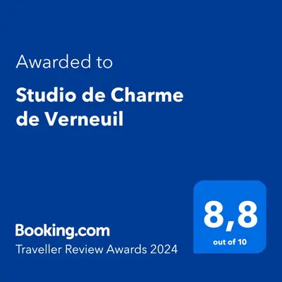 Certificat, récompense, panneau ou autre document affiché dans l'établissement Studio de Charme de Verneuil