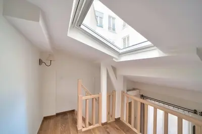Plan de l'établissement Superbe maisonnette neuve au coeur de Paris