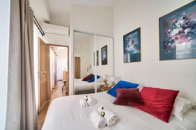 Un ou plusieurs lits dans un hébergement de l'établissement Superbe maisonnette neuve au coeur de Paris