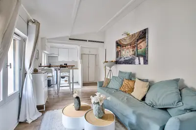 Cuisine ou kitchenette dans l'établissement 42.Studio 4Pers#Madeleine#Gallerie La Fayette