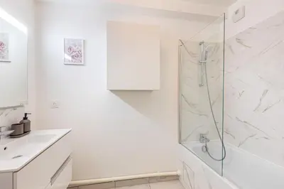 Salle de bains dans l'établissement Your cosy apartment close to Paris