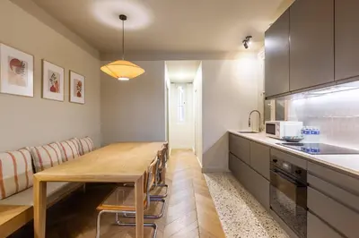 Cuisine ou kitchenette dans l'établissement Le Confidentiel - Montmartre
