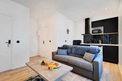Cuisine ou kitchenette dans l'établissement Appartement aux Portes de Paris