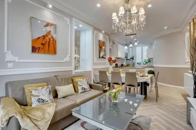 Coin salon dans l'établissement Chaleureux 100m2 3CH - Séjour Romantique Parfait
