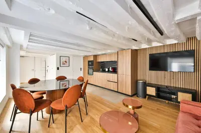 Télévision ou salle de divertissement dans l'établissement 11.Appart 8Pers#Madeleine#Gallerie La Fayette