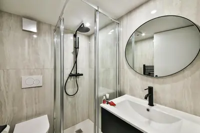 Salle de bains dans l'établissement 11.Appart 8Pers#Madeleine#Gallerie La Fayette