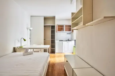 Cuisine ou kitchenette dans l'établissement Charmant studio Paris 3 Marais