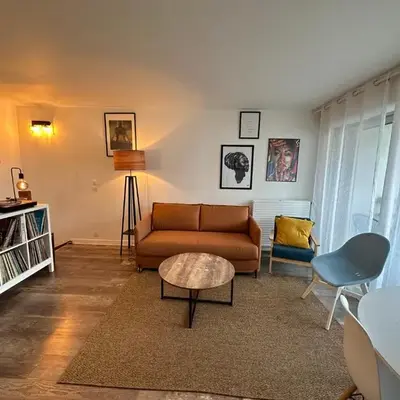 Cosy Duplex avec Parking à Paris 19 by immo kit bnb