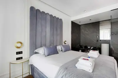 Un ou plusieurs lits dans un hébergement de l'établissement Charming private room - 2P - Les halles