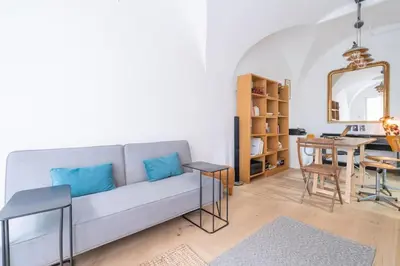 Coin salon dans l'établissement Grand duplex Montmartre