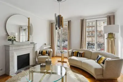 Coin salon dans l'établissement Luxury View on Arc of Triumph