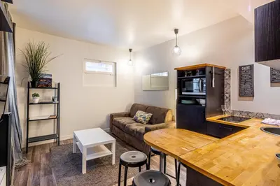 Cuisine ou kitchenette dans l'établissement GuestReady - Appt proche du Canal Saint-Martin