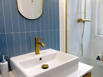Salle de bains dans l'établissement Charme moderne Lantiez CityCosy