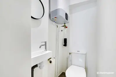 Salle de bains dans l'établissement Elegant apartment - 1BR-4P - Les Batignolles